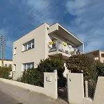 Superbe T4, Rdc, 6 Couchages, Parking, Proche Narbonne-Plage