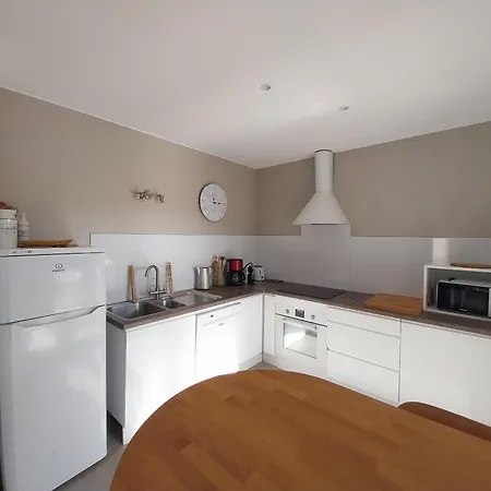 Apartment Superbe T4, Rdc, 6 Couchages, Parking, Proche Narbonne-Plage