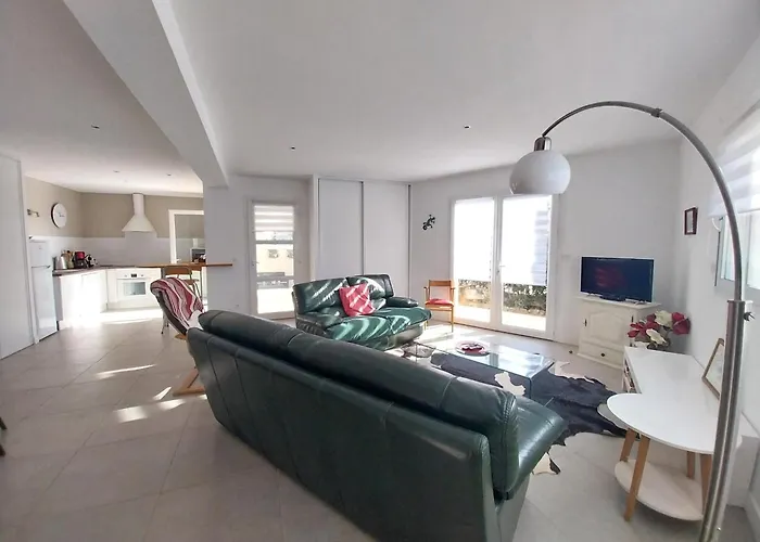 דירה Superbe T4, Rdc, 6 Couchages, Parking, Proche *